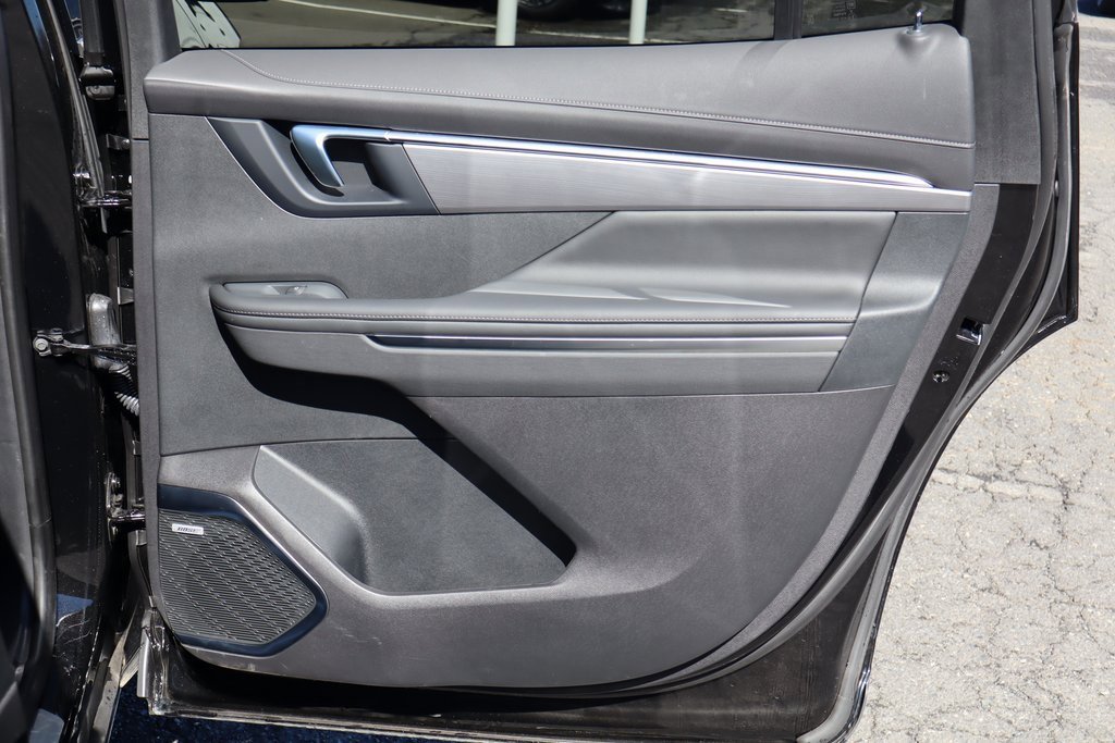 2025 Buick Enclave Preferred - Photo 22