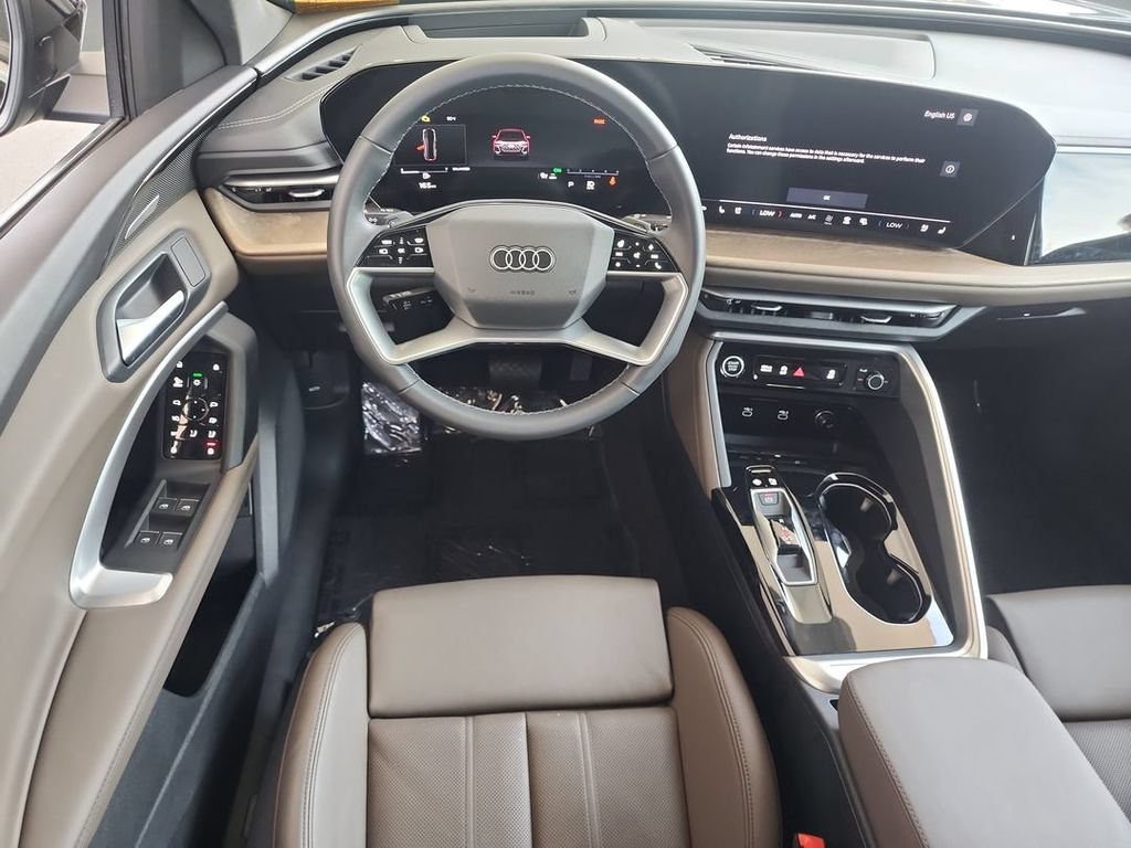 2025 Audi New Q5 Premium Plus - Photo 10