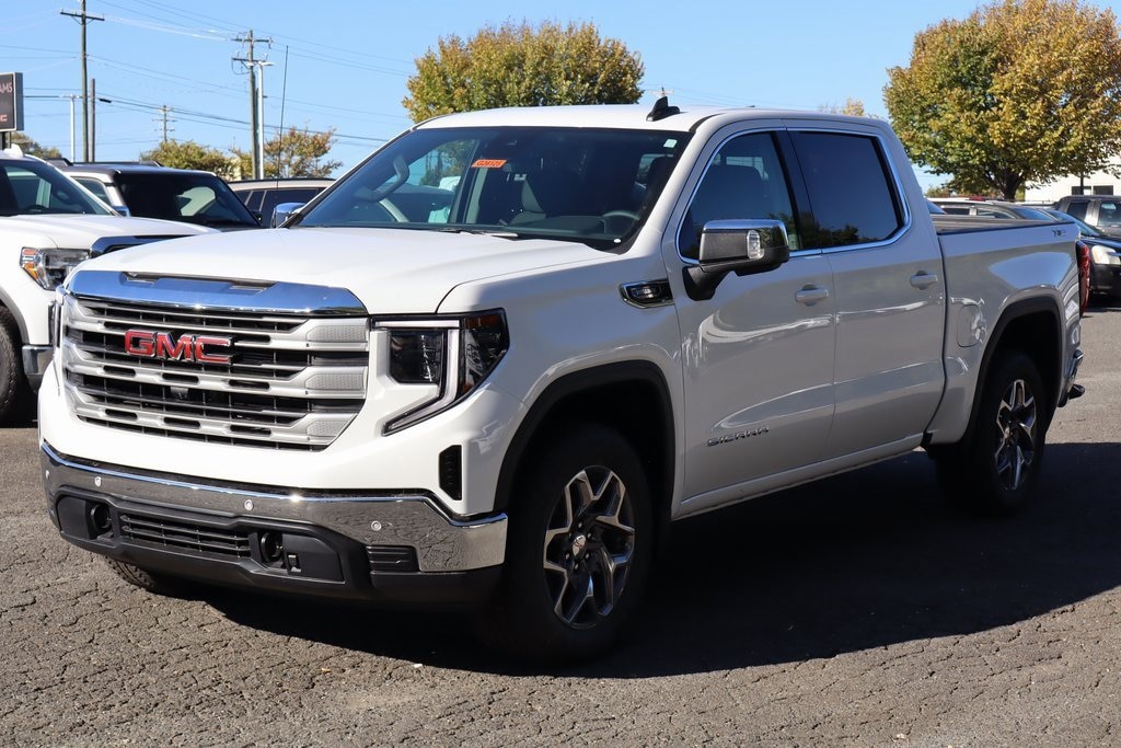 New 2026 GMC Sierra 1500 SLE Truck
