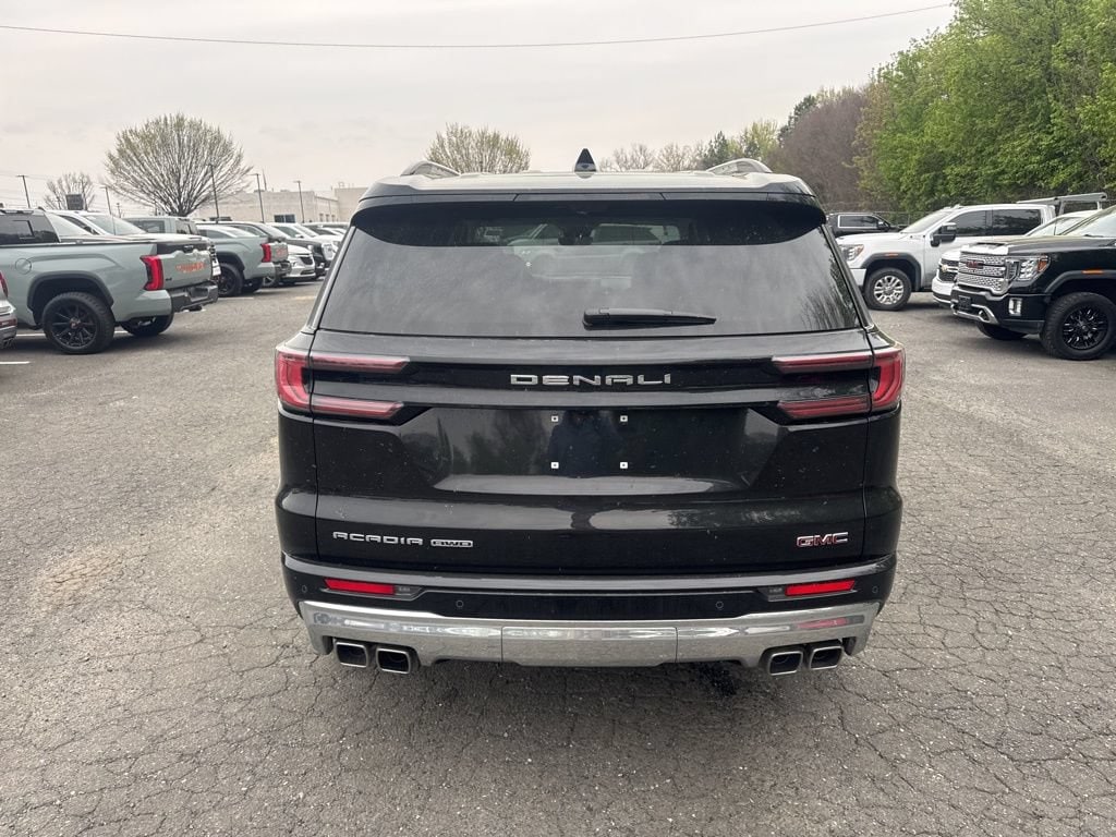 2024 GMC Acadia Denali - Photo 34
