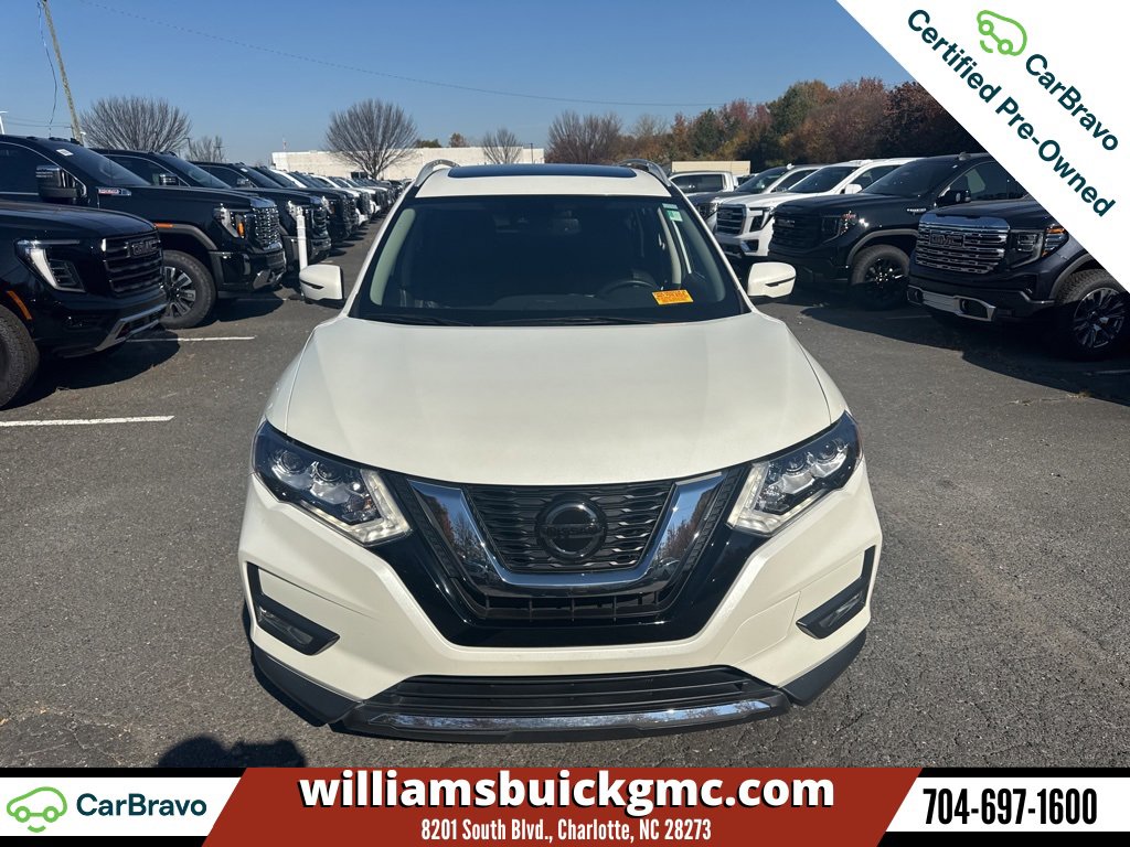 2019 Nissan Rogue SL photo 2