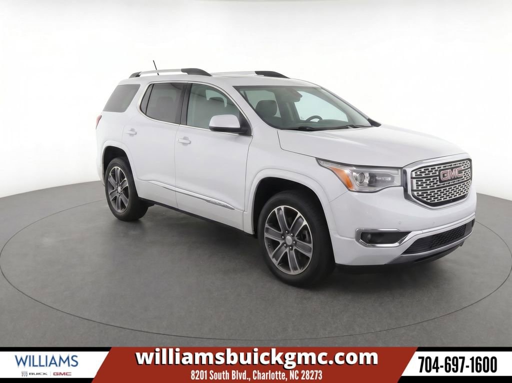 2018 GMC Acadia Denali FWD's photo
