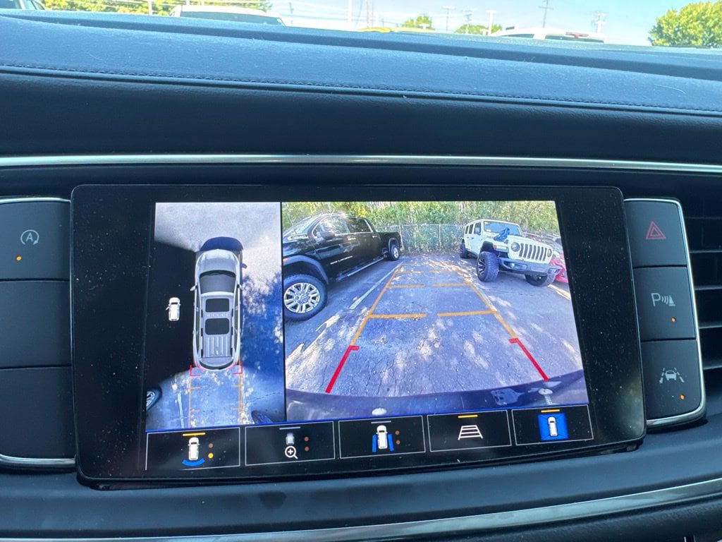 2024 Buick Enclave Essence - Photo 12