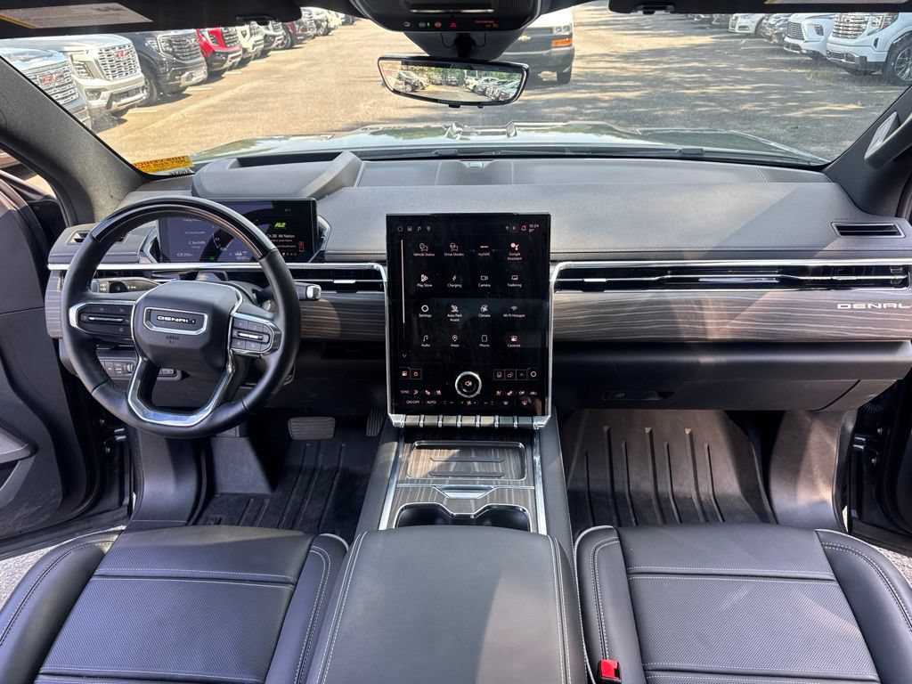 2026 GMC Sierra EV Denali - Photo 15