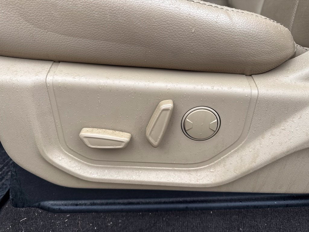 2019 Ford F-150 Lariat - Photo 24