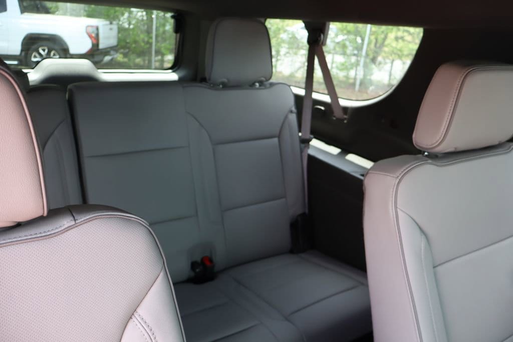 2026 GMC Yukon XL Elevation - Photo 25