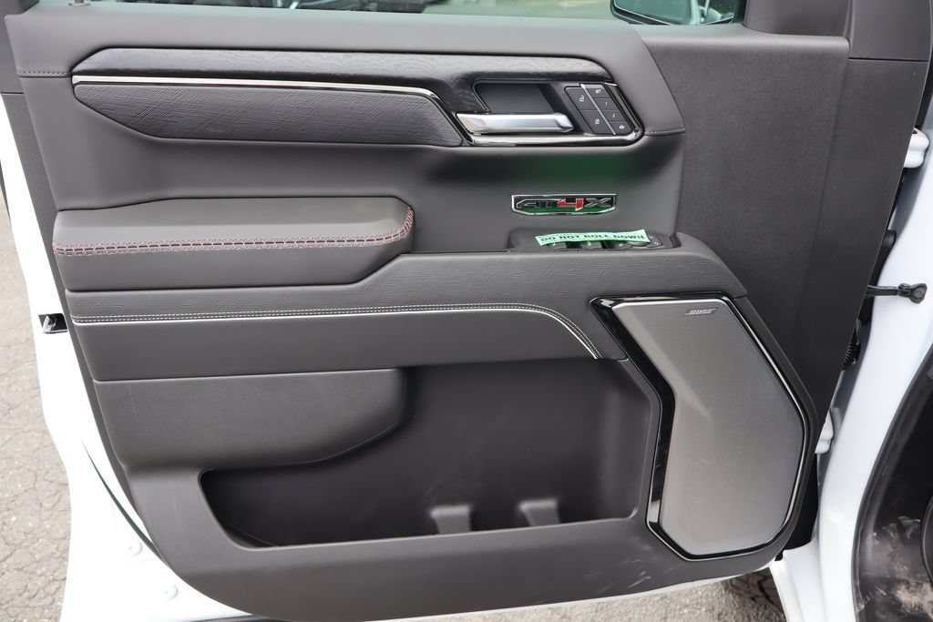 2026 GMC Sierra 1500 AT4X - Photo 11