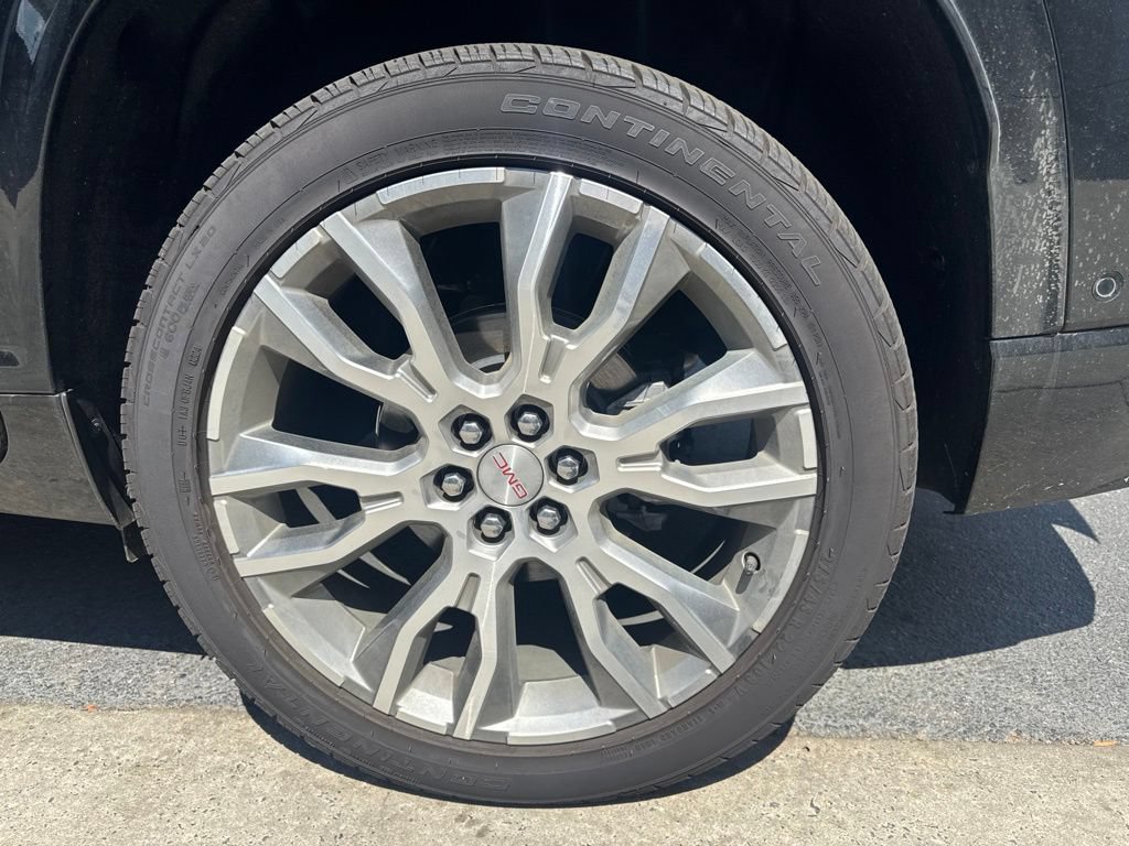 2024 GMC Acadia Denali - Photo 22