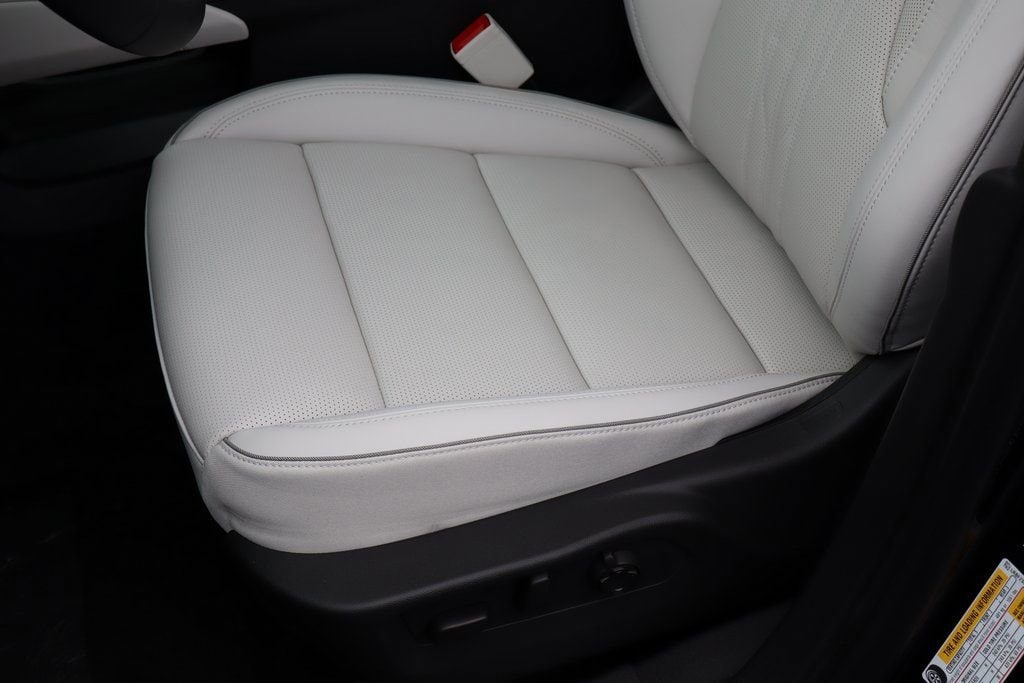 2026 Buick Envision Avenir - Photo 11