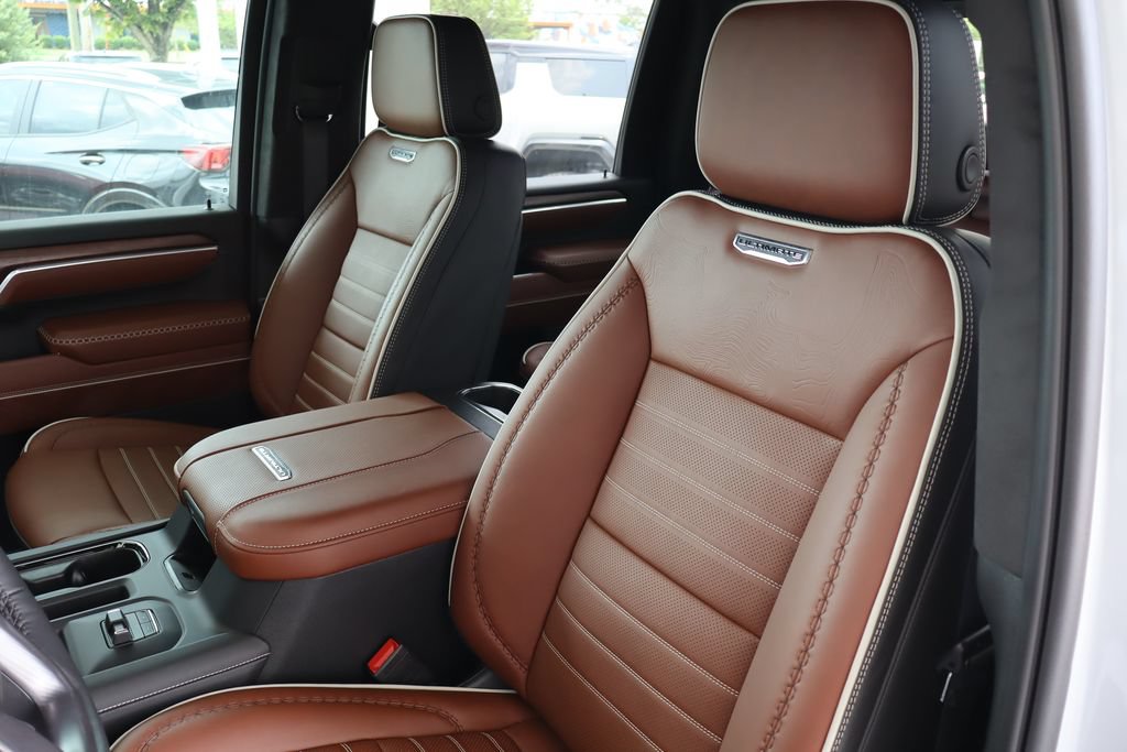 2026 GMC Sierra 2500HD Denali Ultimate - Photo 15