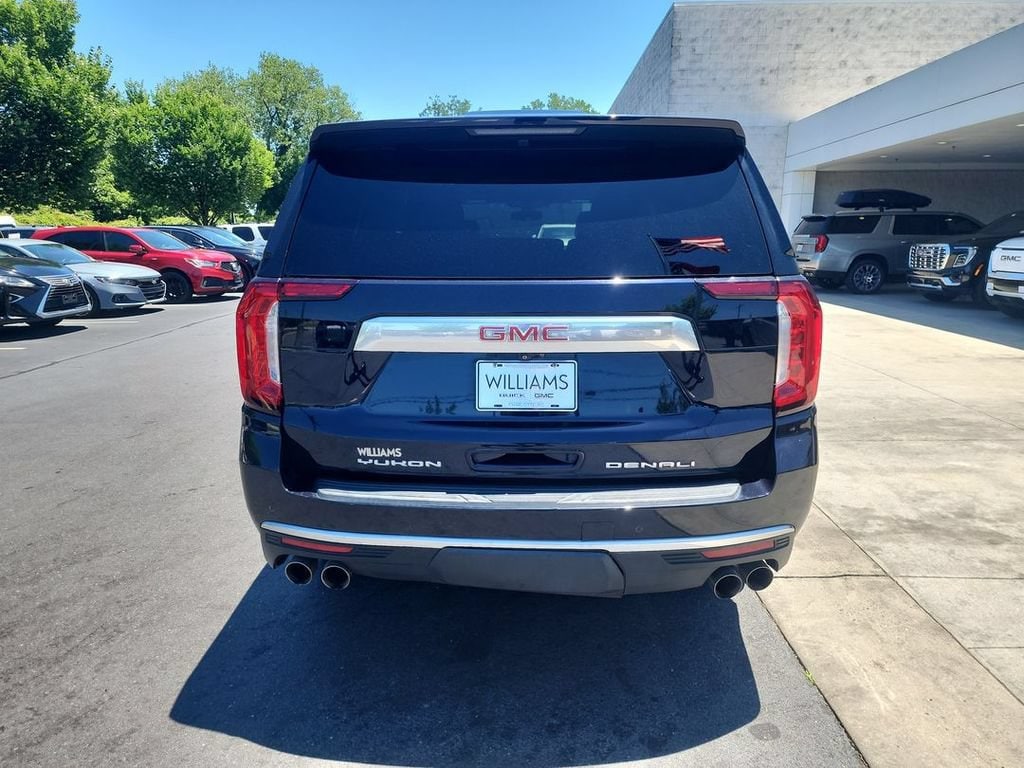 2022 GMC Yukon XL Denali - Photo 7