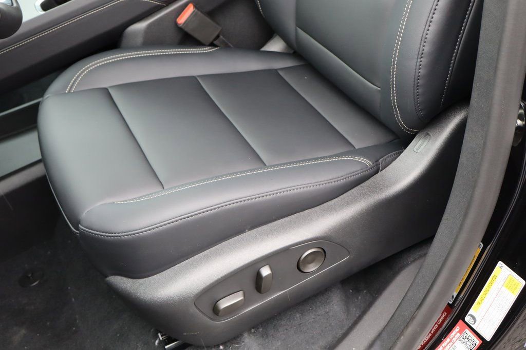 2026 GMC Acadia Elevation - Photo 11