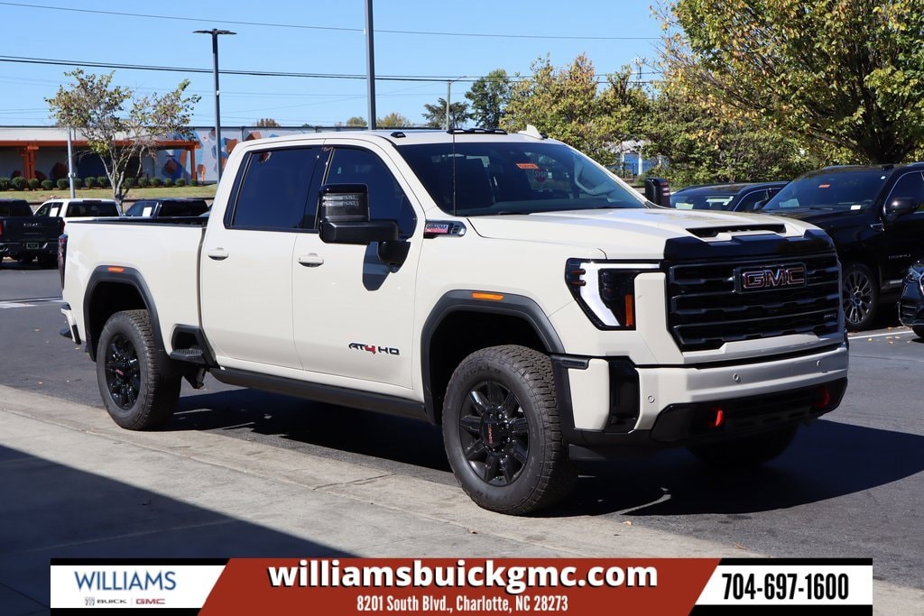 2026 GMC Sierra 1500 SLT's photo
