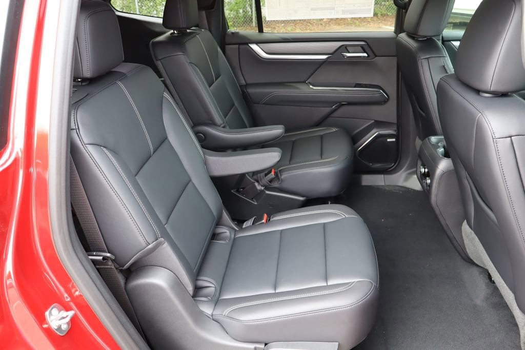 2026 GMC Acadia Elevation - Photo 23