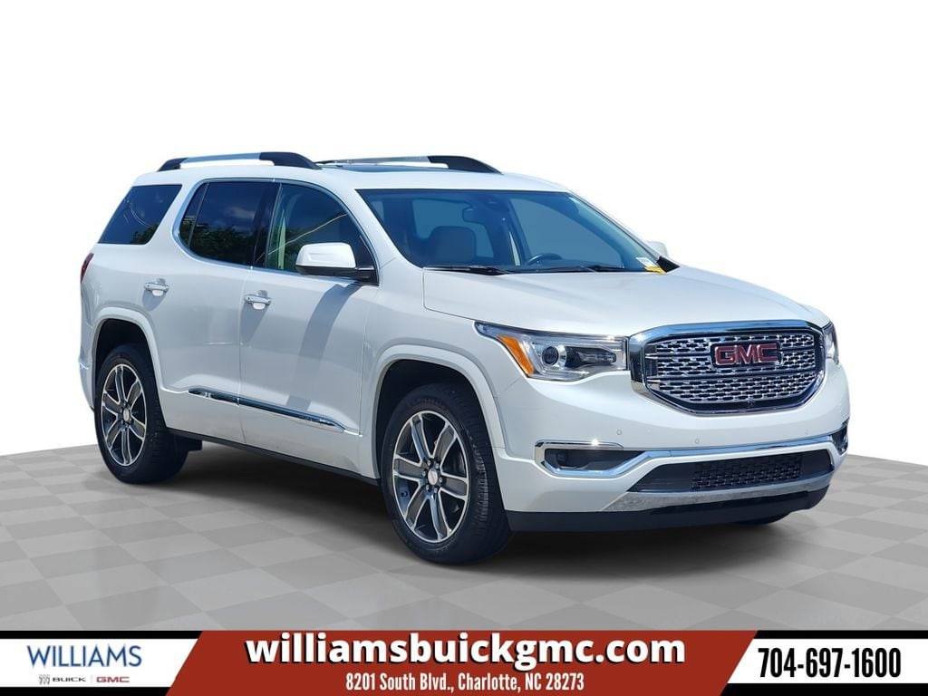 2018 GMC Acadia Denali FWD's photo