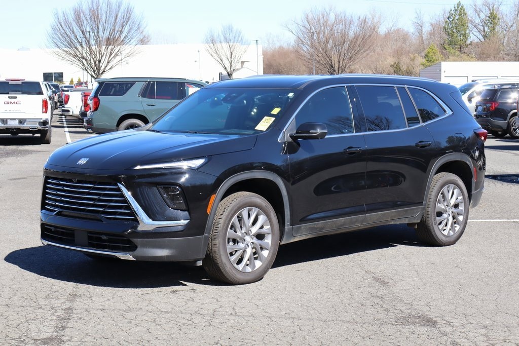 New 2025 Buick Enclave Preferred SUV