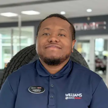 Staff member Darnell Sanders from ID_fb5772380f20