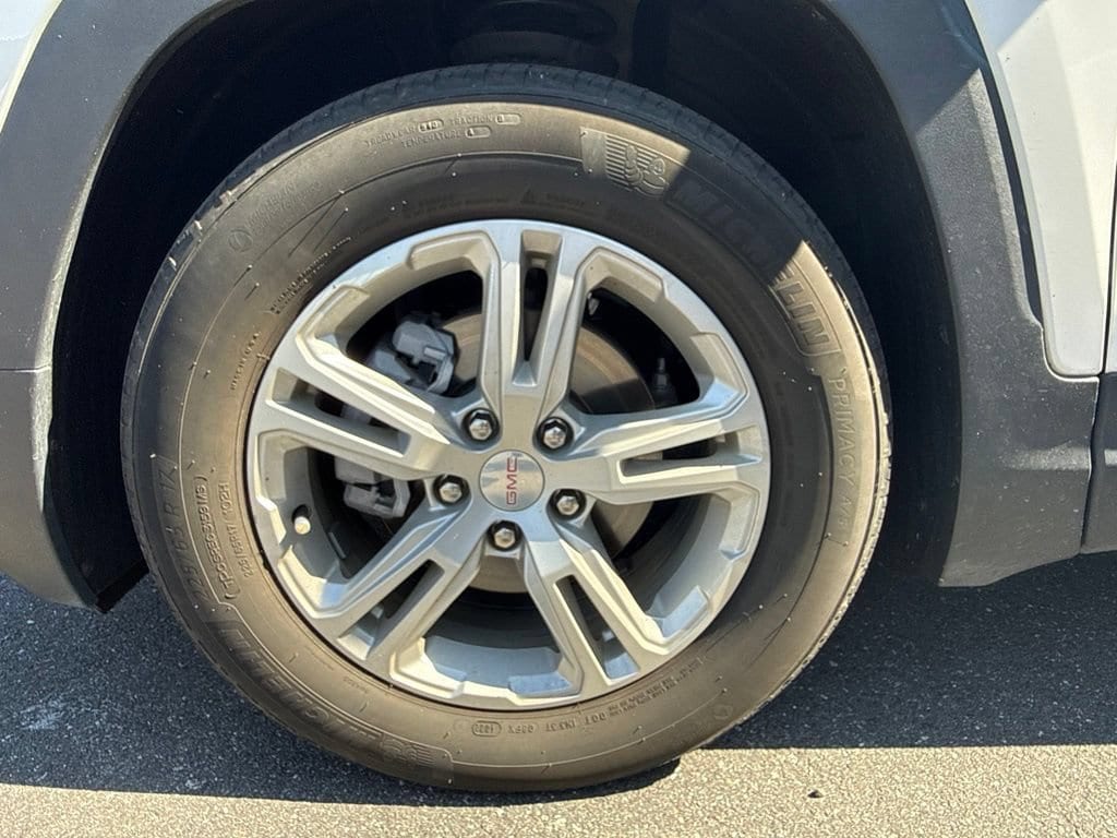 2023 GMC Terrain SLE - Photo 29