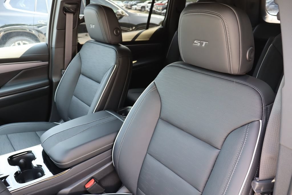 2026 Buick Enclave Sport Touring - Photo 11