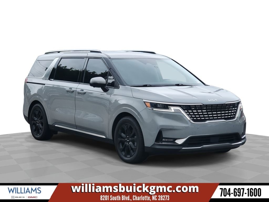 2024 Kia Sedona SX's photo