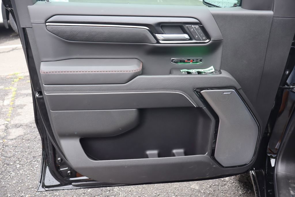 2026 GMC Sierra 1500 AT4X - Photo 11