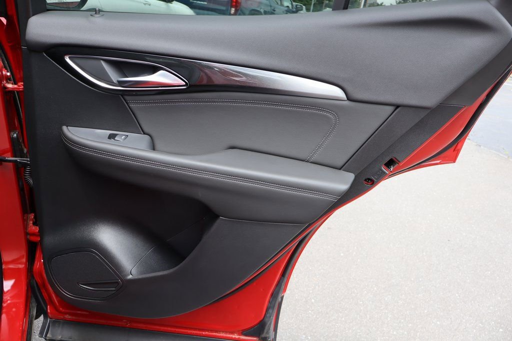 2025 Buick Envision Preferred - Photo 19