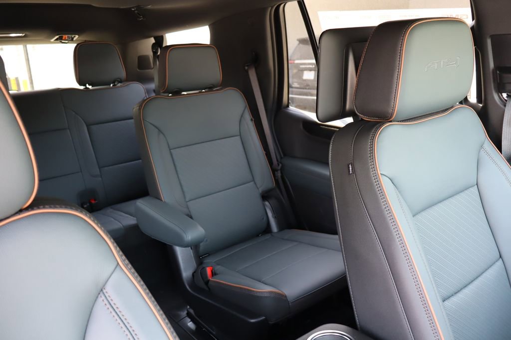2026 GMC Yukon AT4 - Photo 28