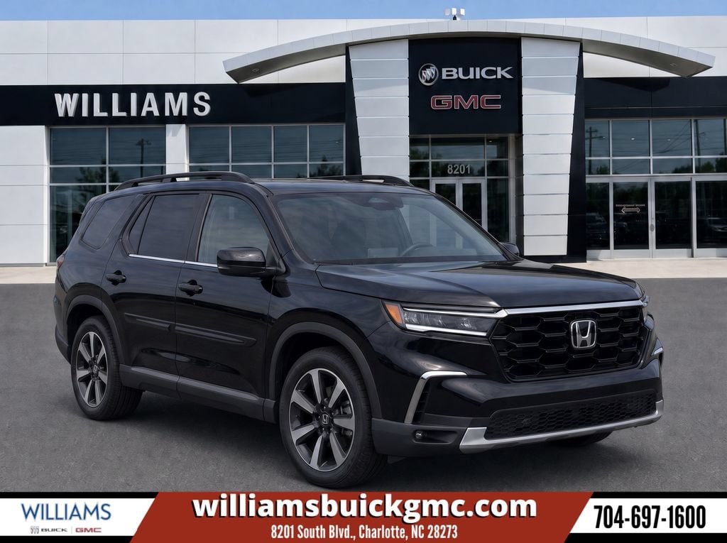 Used 2023 Honda Pilot 2WD Touring SUV