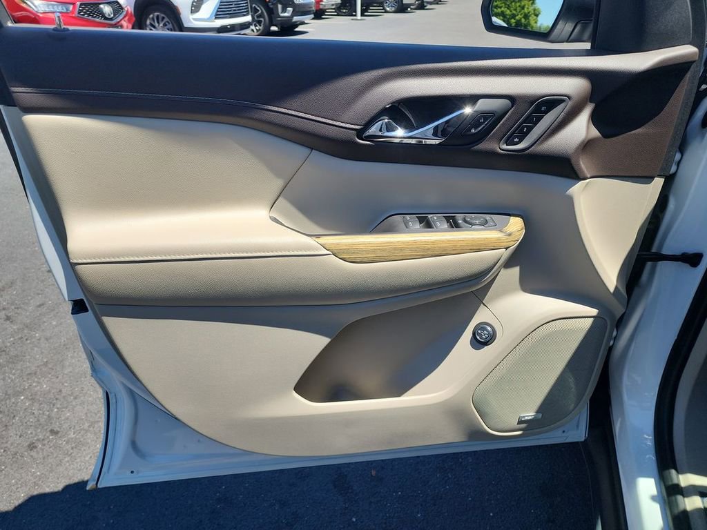 2019 GMC Acadia Denali - Photo 22