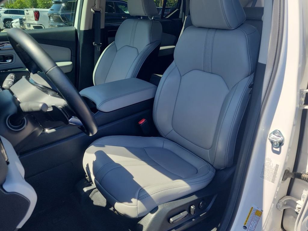 2025 Honda Pilot EX-L - Photo 19
