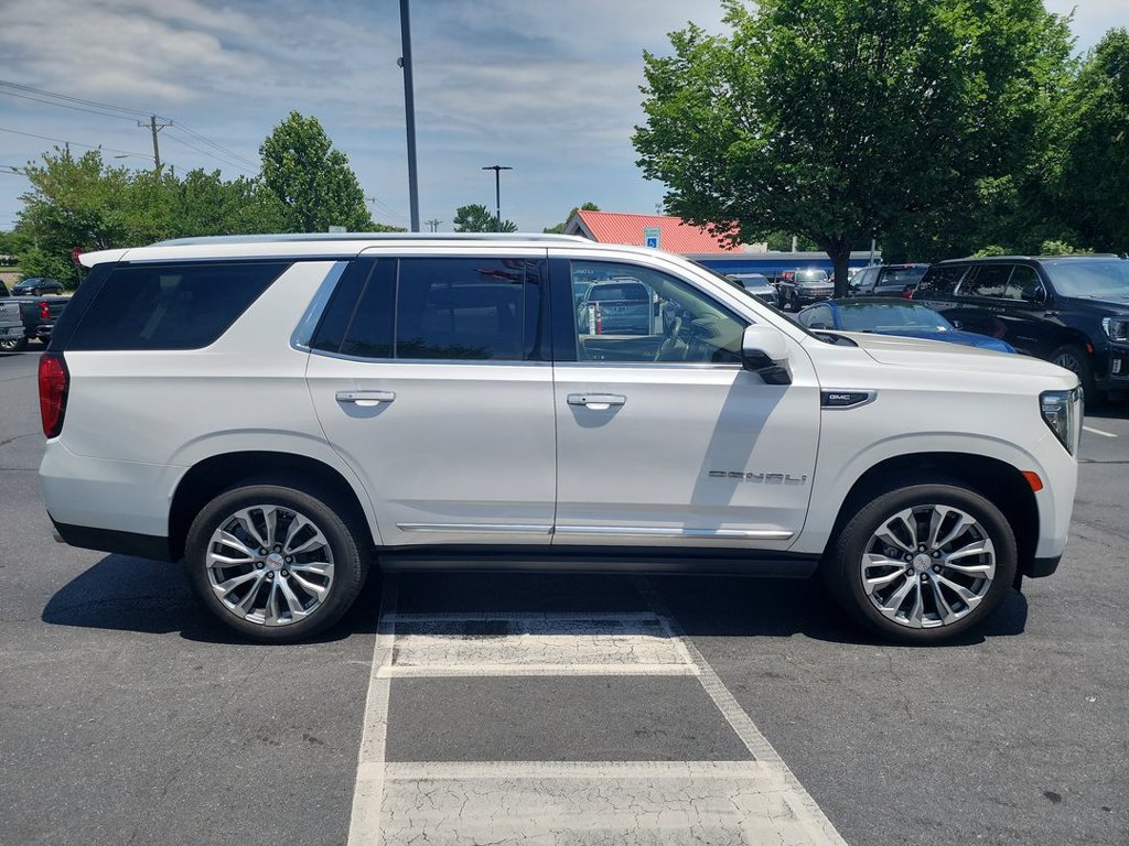 2021 GMC Yukon Denali - Photo 9