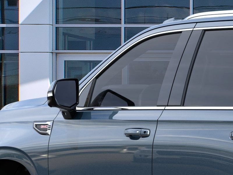 2026 GMC Yukon Denali - Photo 12