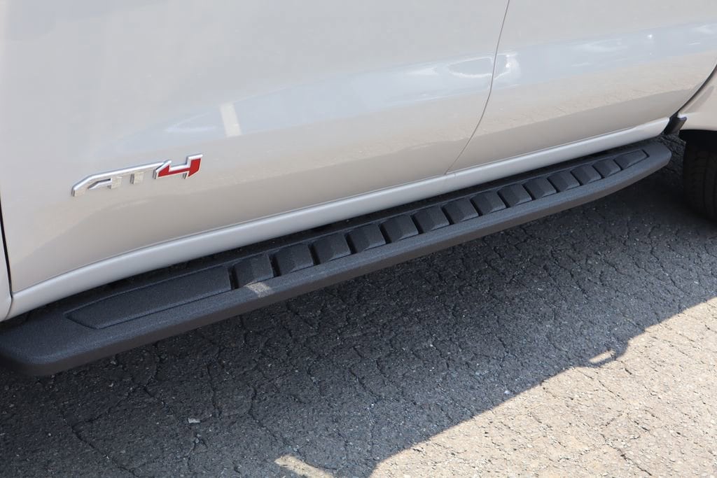 2026 GMC Sierra 1500 AT4 - Photo 10