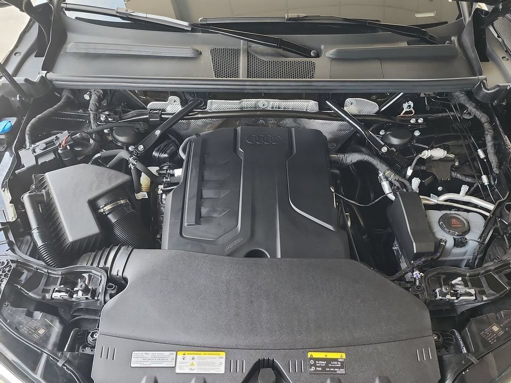 2025 Audi New Q5 Premium Plus - Photo 28