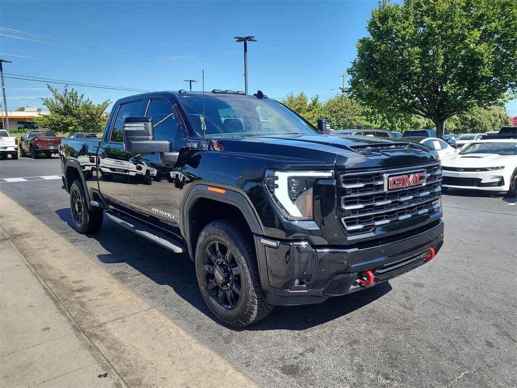 1GT4UPE73SF111775