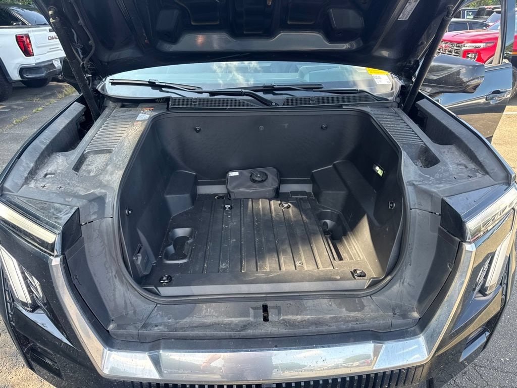 2026 GMC Sierra EV Denali - Photo 28