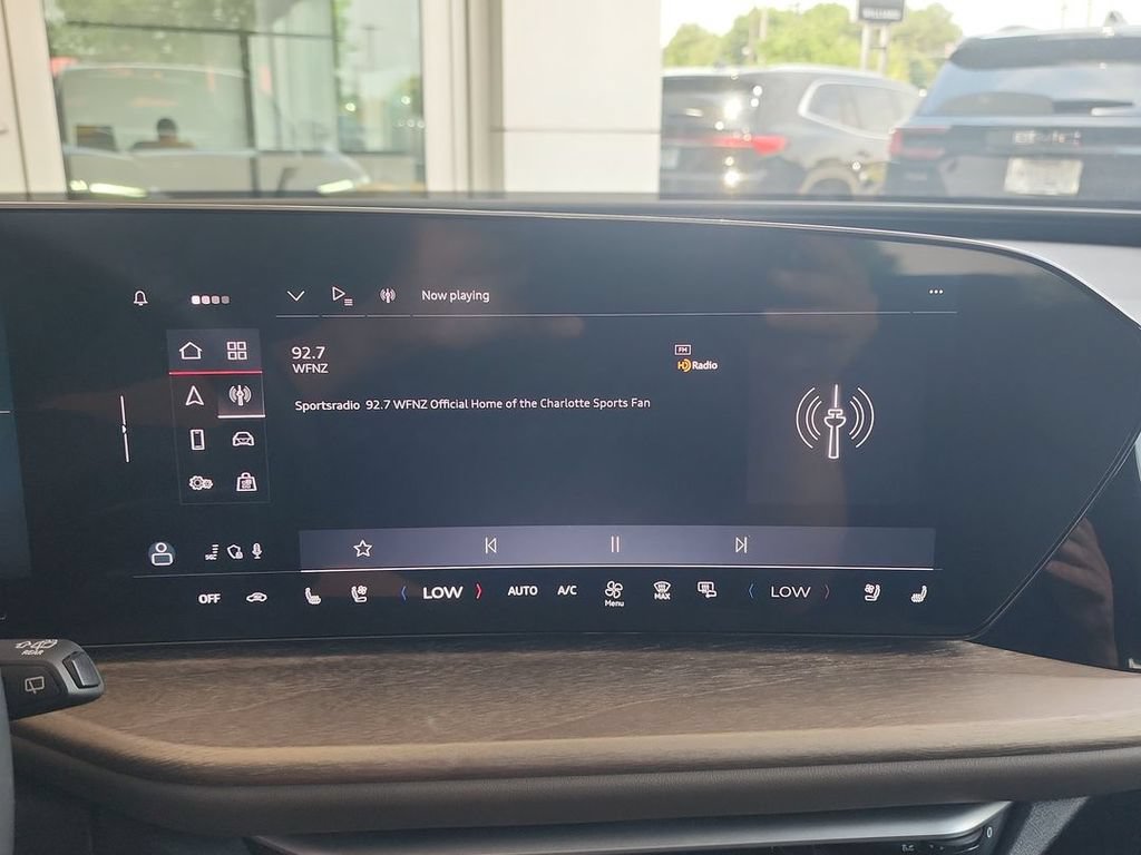 2025 Audi New Q5 Premium Plus - Photo 13