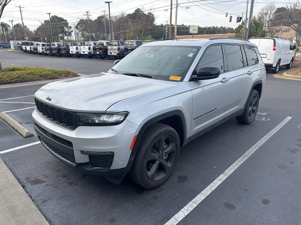 Used 2022 Jeep Grand Cherokee L Limited 4x4 SUV