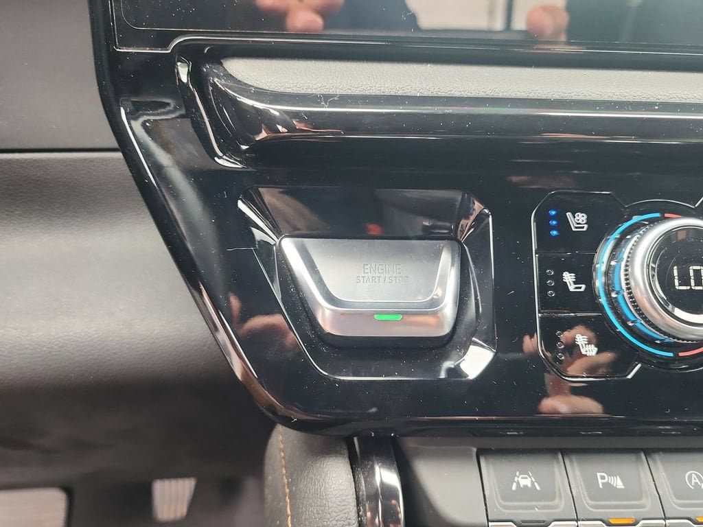 2024 GMC Sierra 1500 AT4 - Photo 16