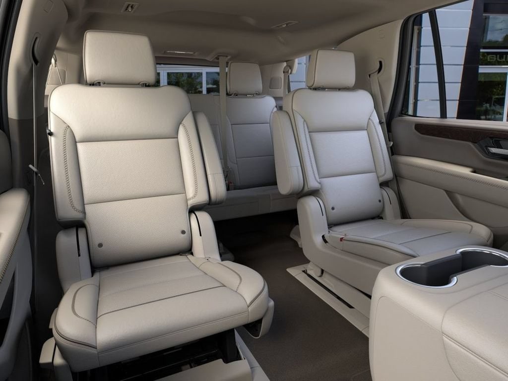 2026 GMC Yukon Denali - Photo 17