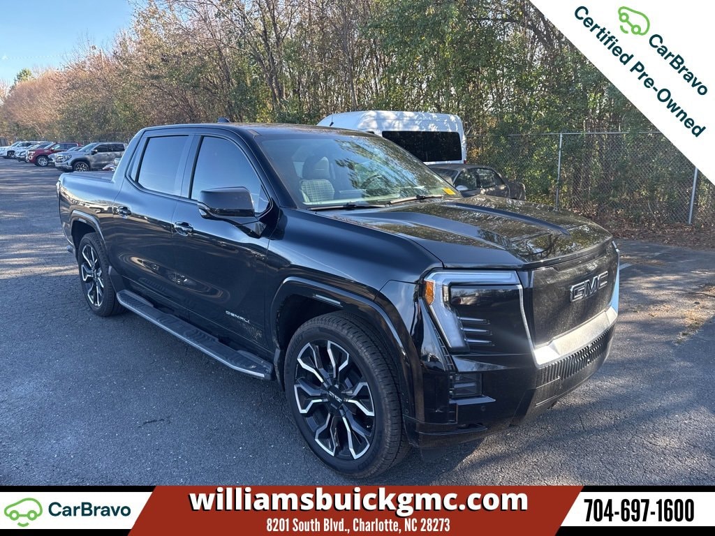 2025 GMC Sierra EV Denali's photo