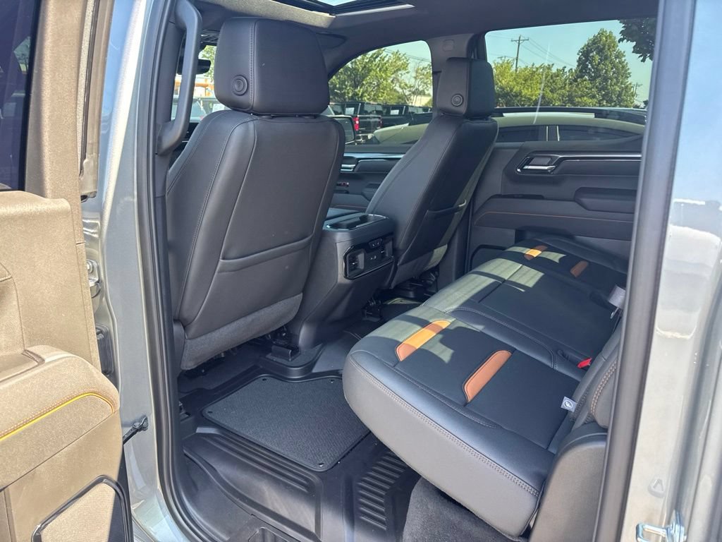 2026 GMC Sierra 1500 AT4 - Photo 14
