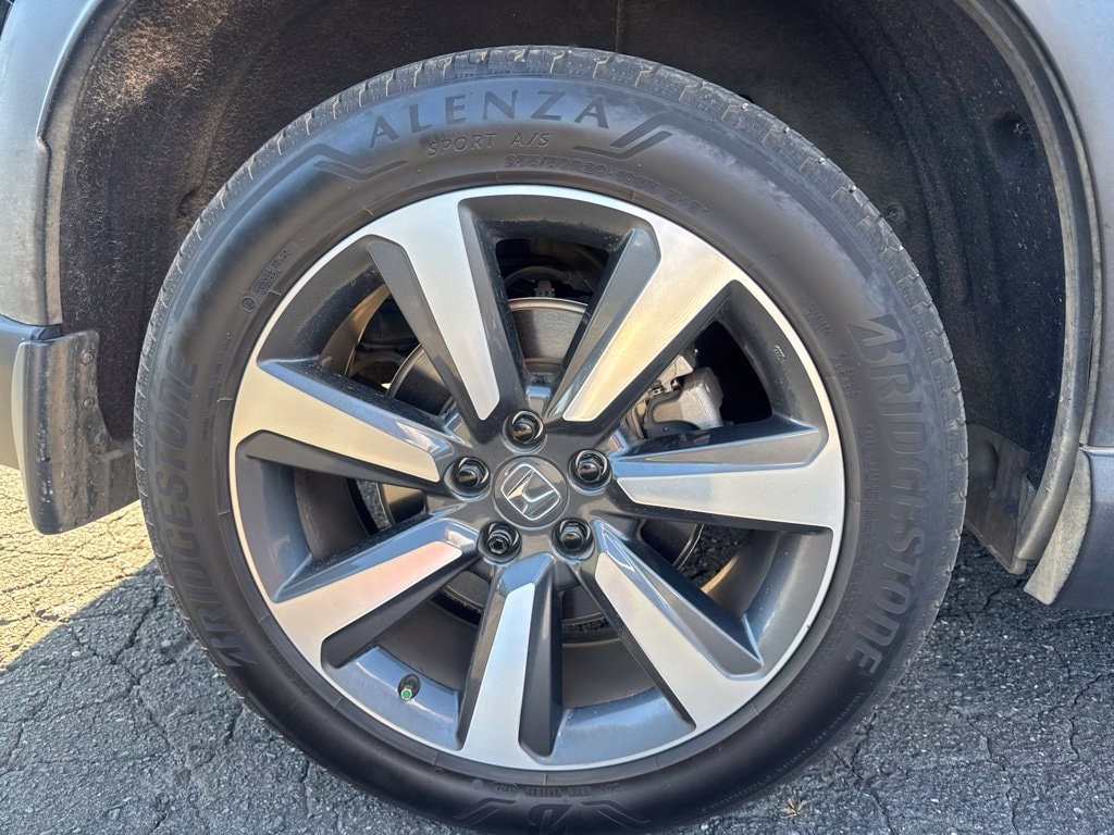 2023 Honda Pilot Touring - Photo 28