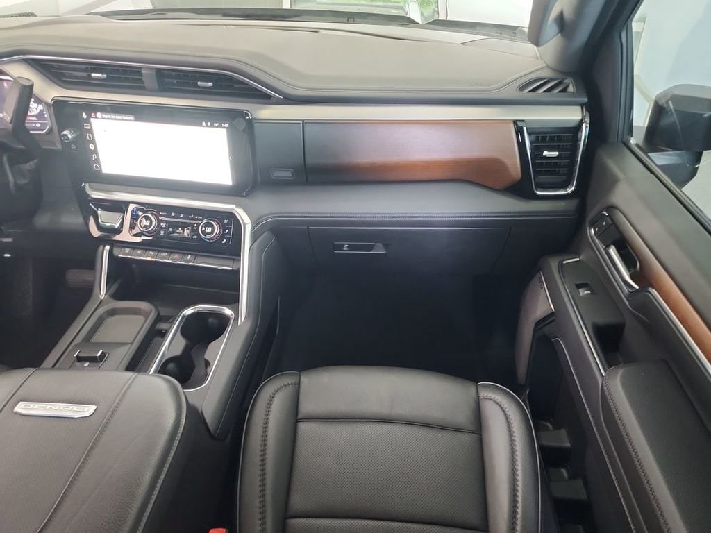 2024 GMC Sierra 3500HD Denali - Photo 29