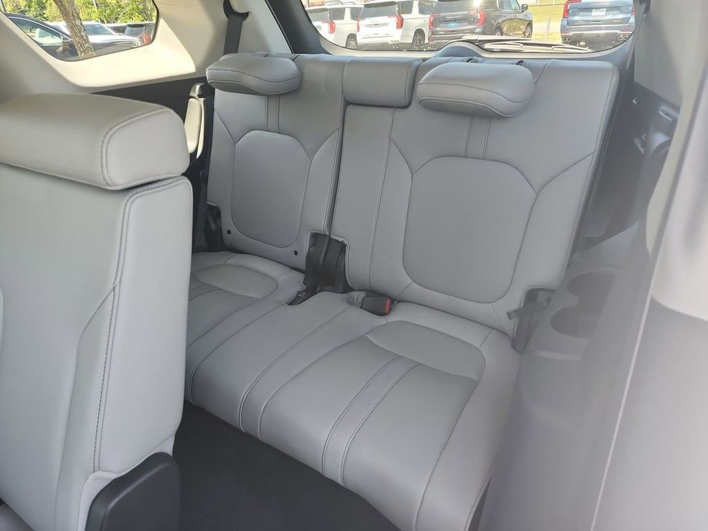 2025 Honda Pilot EX-L - Photo 33