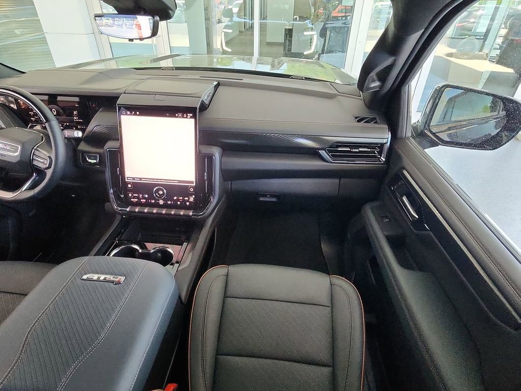 2025 GMC Yukon XL AT4 - Photo 29