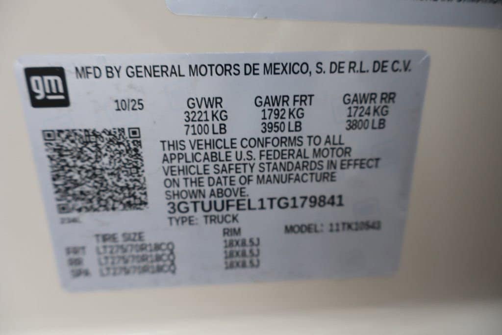 2026 GMC Sierra 1500 AT4X - Photo 27