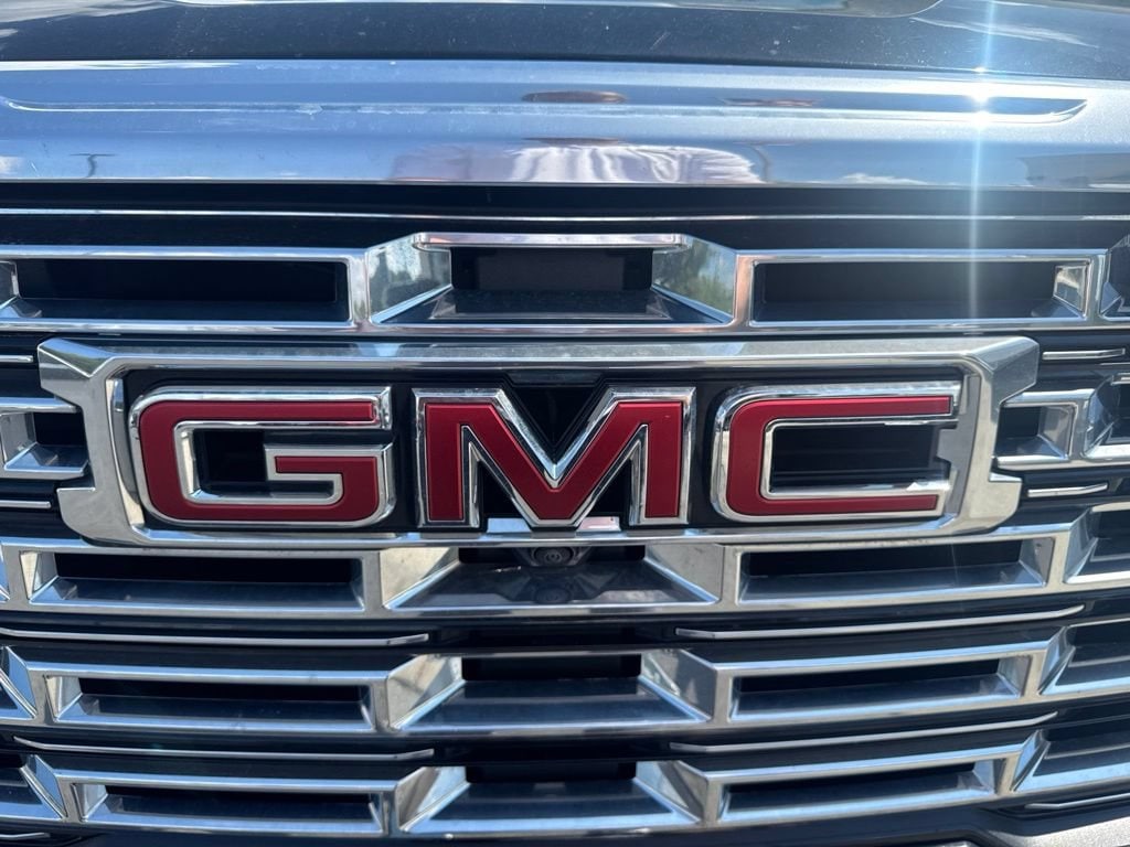 2024 GMC Acadia Denali - Photo 28
