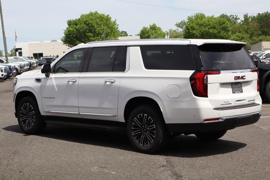2026 GMC Yukon XL Elevation - Photo 6