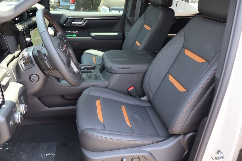 2026 GMC Sierra 1500 AT4 - Photo 13